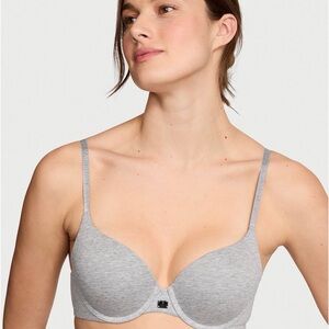 Victoria's Secret Light Gray Bra